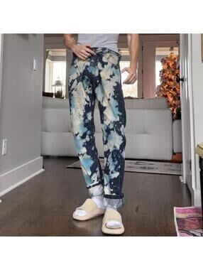 🌀 Tinsel House tie-dye jeans — tagged 34 (fits a relaxed men’s 33–34)